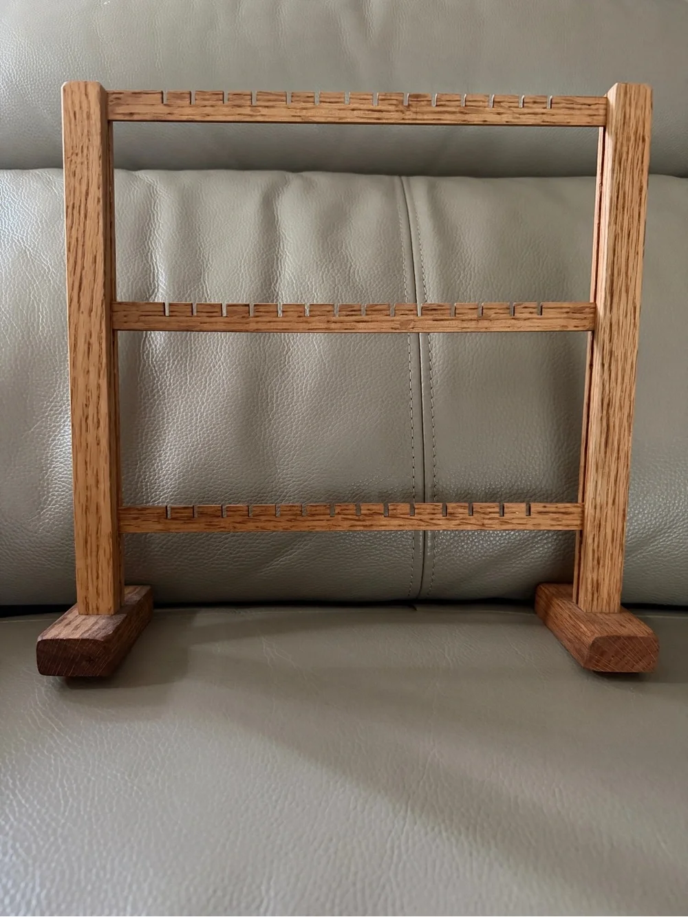 *Wood Crafted Necklace/Bracelet/Jewelry Display Holder Stand Natural Oak Finish